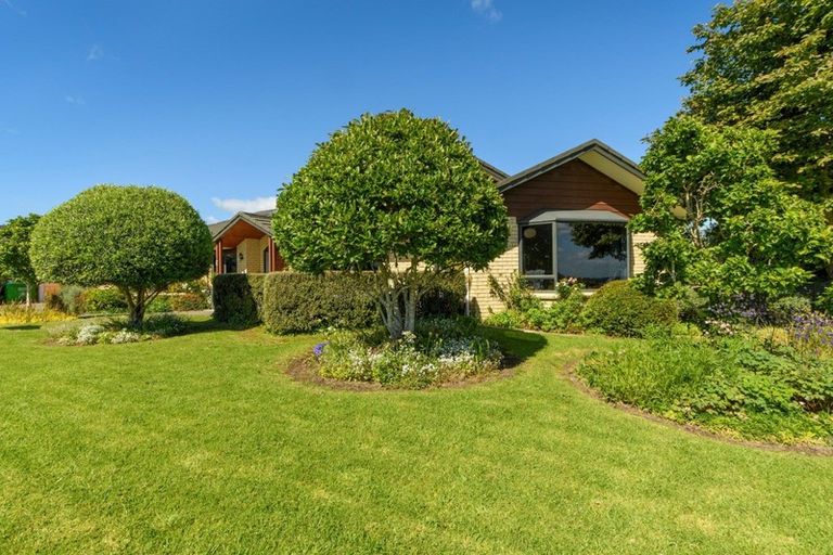 Photo of property in 70 Oteki Park Drive, Welcome Bay, Tauranga, 3112