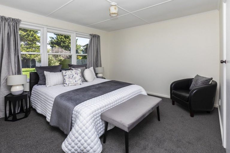 Photo of property in 4 Twynham Place, Aranui, Christchurch, 8061