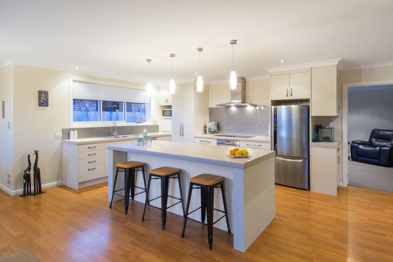 Photo of property in 12 Kereru Place, Pyes Pa, Tauranga, 3112