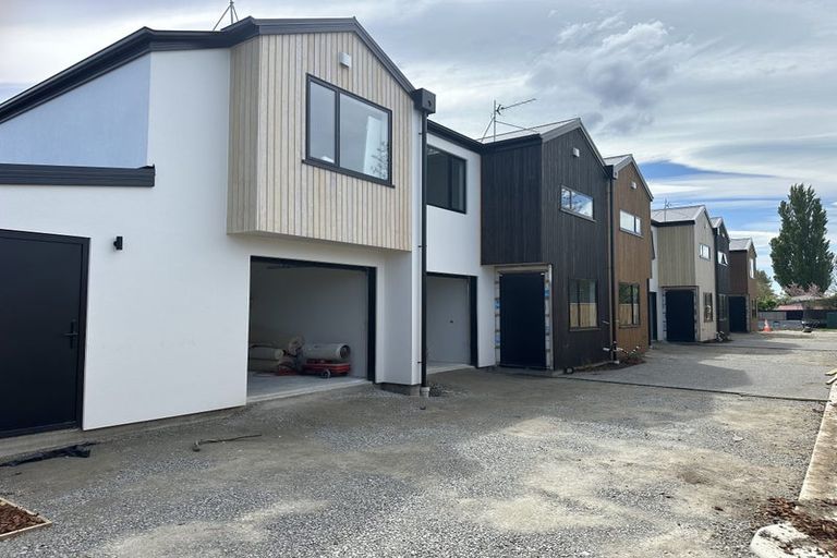 Photo of property in 3/28 Deloraine Street, Somerfield, Christchurch, 8024