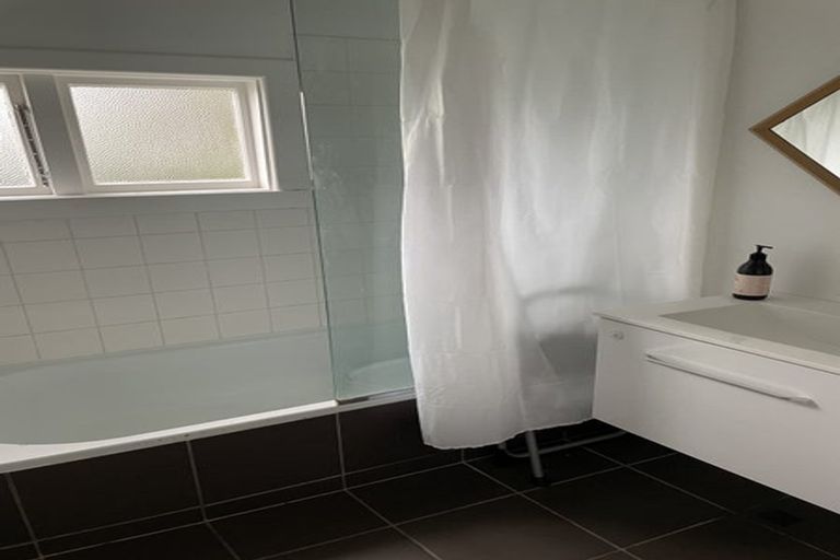 Photo of property in 136 Rutland Street, St Albans, Christchurch, 8052