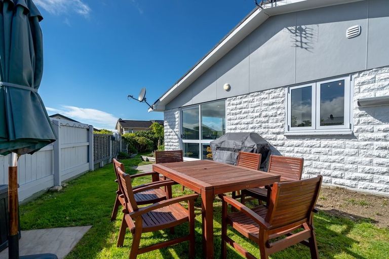 Photo of property in 99a Easther Crescent, Kew, Dunedin, 9012