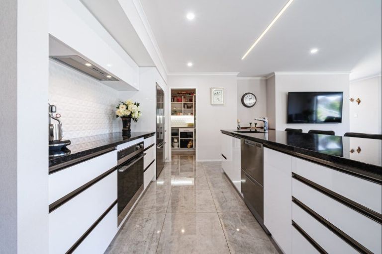 Photo of property in 7 Pike Place, Ferndale, New Plymouth, 4310