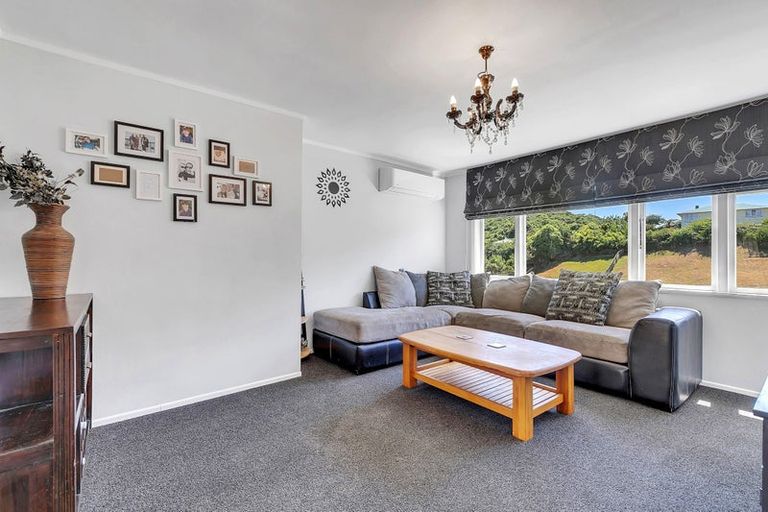 Photo of property in 26 Thompson Grove, Ranui, Porirua, 5024