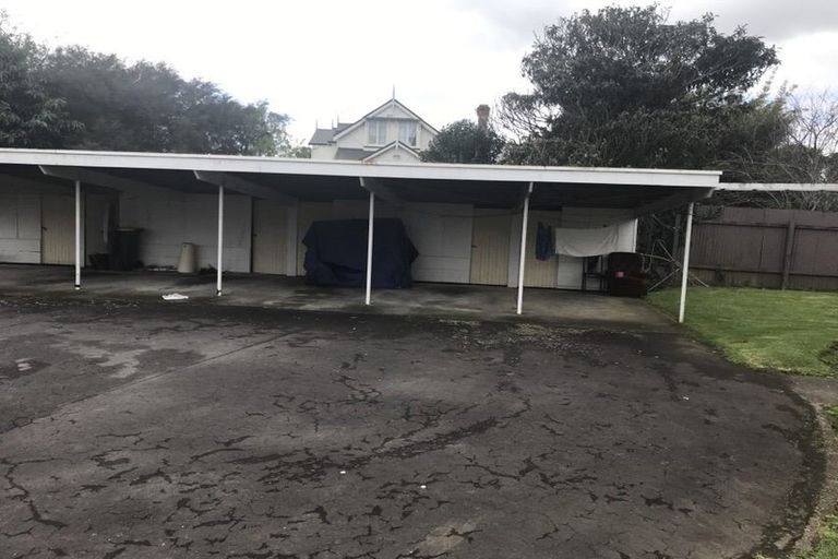 Photo of property in 1/42-44 Opaheke Road, Opaheke, Papakura, 2113