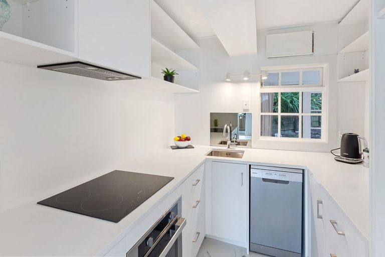 Photo of property in 3a The Esplanade, Raumati South, Paraparaumu, 5032