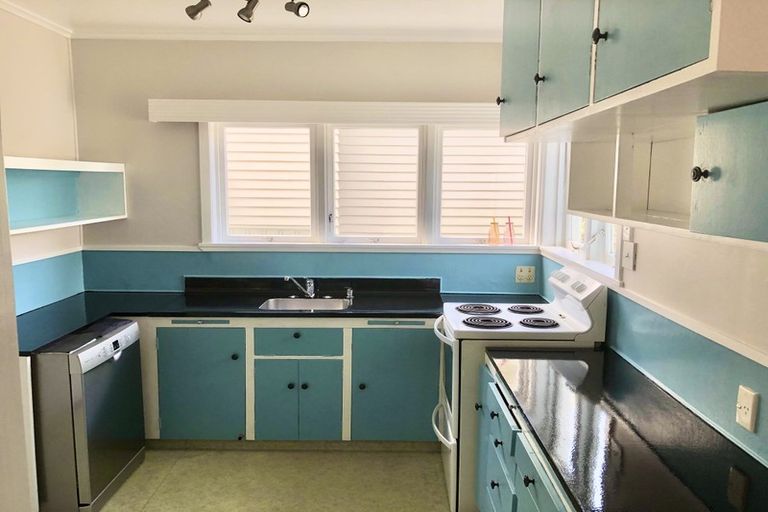 Photo of property in 1/40 Nile Road, Milford, Auckland, 0620