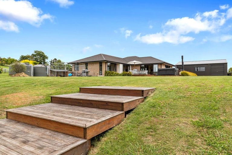Photo of property in 60 Vineyard Road, Te Kauwhata, 3782