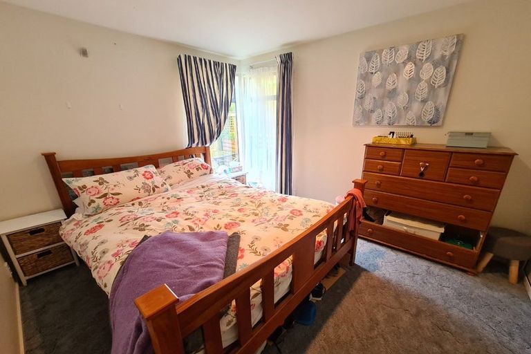 Photo of property in 54 Cunliffe Street, Churton Park, Wellington, 6037