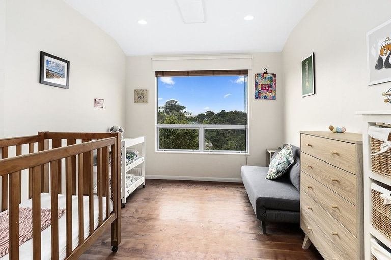 Photo of property in 92 Raroa Road, Aro Valley, Wellington, 6012