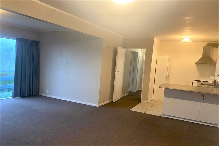 Photo of property in 1/3 Jerome Way, Crofton Downs, Wellington, 6035