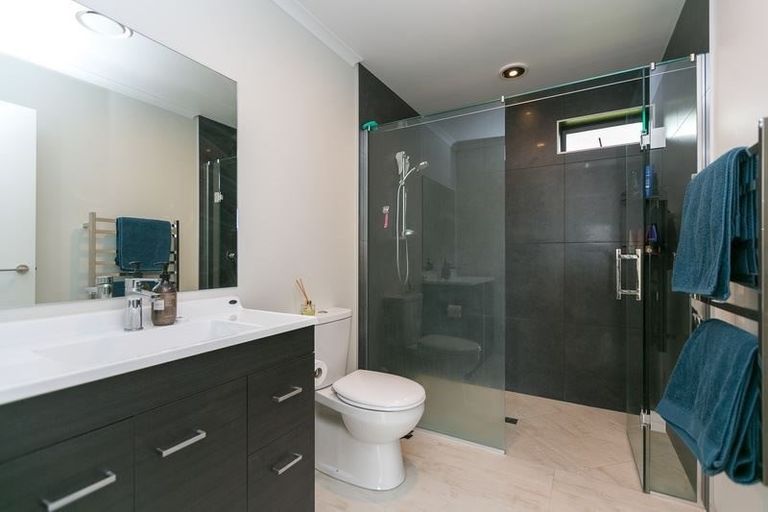 Photo of property in 20 Desmond Place, Bell Block, New Plymouth, 4312