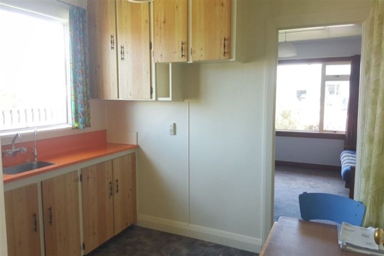 Photo of property in 9 Moorhouse Street, Waimate, 7924