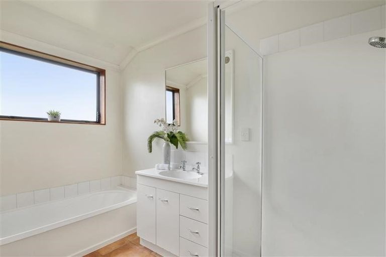 Photo of property in 32 Allport Place, Stoke, Nelson, 7011