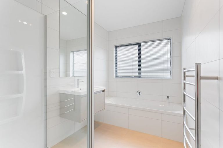 Photo of property in 50 Katikati Drive, Manurewa, 2102