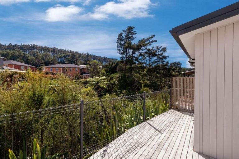 Photo of property in 50 Makamaka Lane, Albany Heights, Auckland, 0632