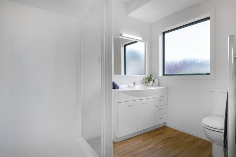 Photo of property in 42f James Cook Drive, Whitby, Porirua, 5024