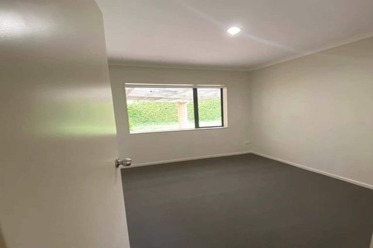 Photo of property in 24 Donegal Park Drive, Flat Bush, Auckland, 2019