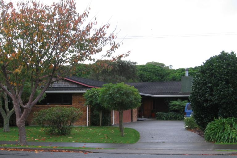 Photo of property in 55 Kohekohe Road, Waikanae, 5036