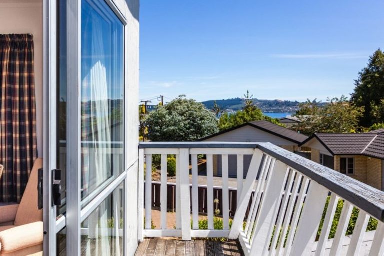 Photo of property in 26 Matuku Street, Two Mile Bay, Taupo, 3330