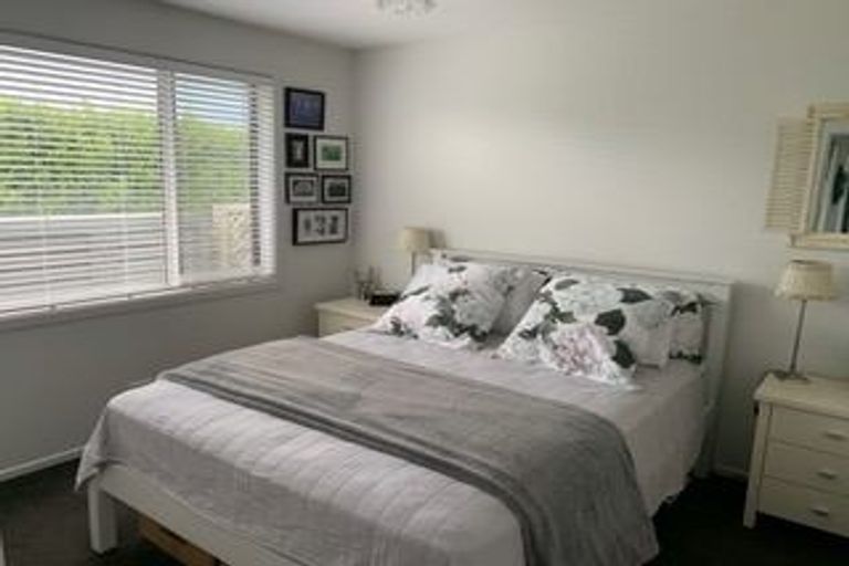 Photo of property in 20 Tuscan Lane, Martinborough, 5711