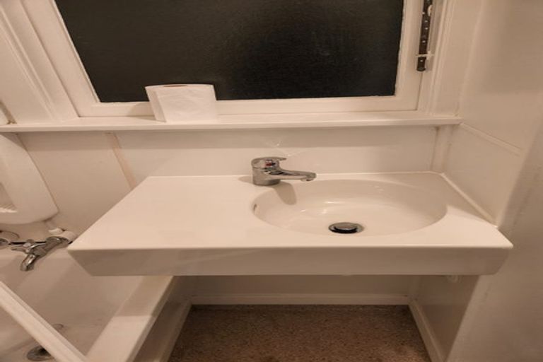 Photo of property in 78-80 Hereford Street, Cannons Creek, Porirua, 5024