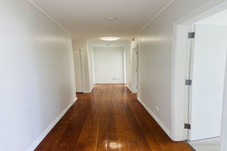 Photo of property in 71c Ash Street, Avondale, Auckland, 1026