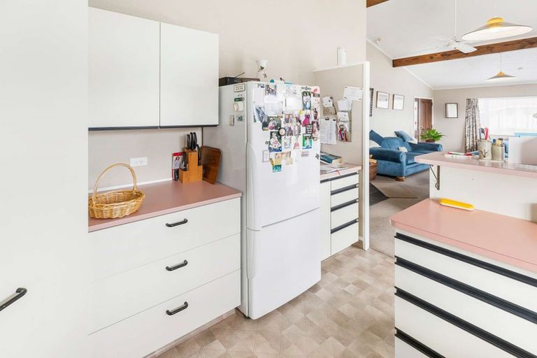 Photo of property in 1a Mcdonald Place, Marton, 4710