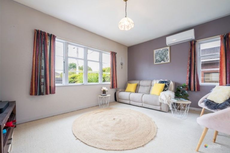 Photo of property in 78 Hall Crescent, Epuni, Lower Hutt, 5011