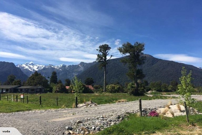 Photo of property in 2 Williams Drive, Fox Glacier, 7886