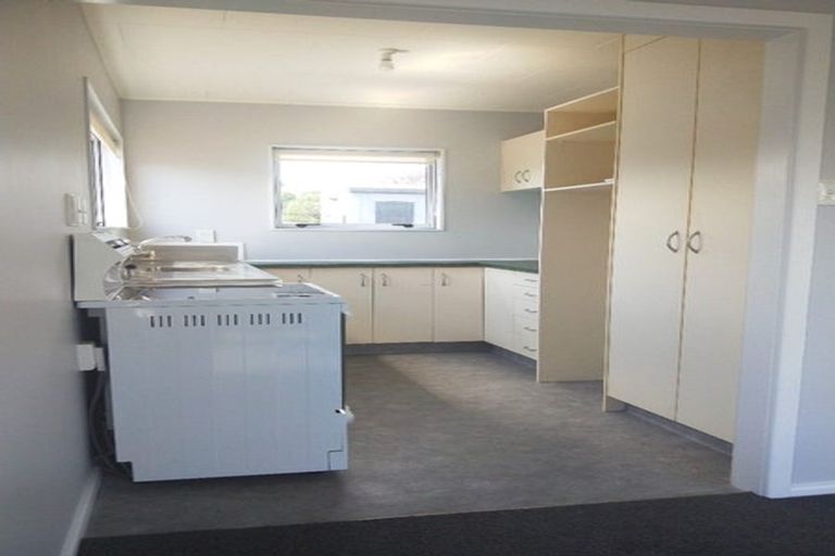 Photo of property in 1/156 Charles Street, Westshore, Napier, 4110