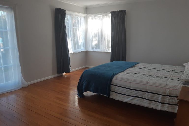 Photo of property in 9 King Street, Carterton, 5713