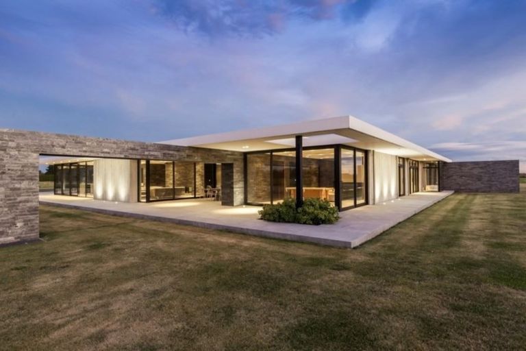 Photo of property in 400 Pound Road, Yaldhurst, Christchurch, 7676