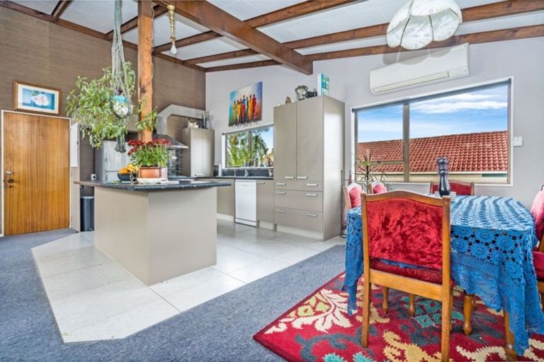 Photo of property in 47 Fairway Drive, Te Kamo, Whangarei, 0112