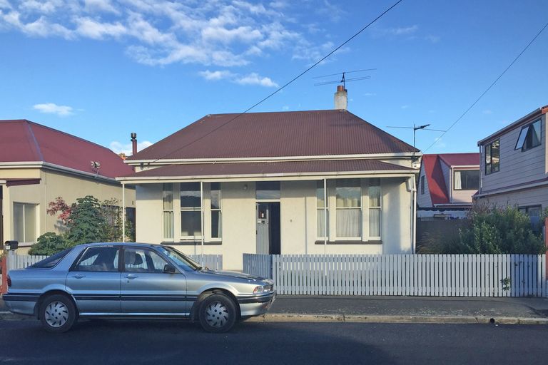 Photo of property in 25 Richmond Street, Forbury, Dunedin, 9012