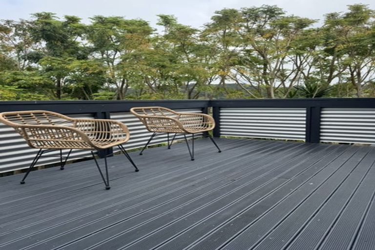 Photo of property in 32a Bayview Road, Bayview, Auckland, 0629