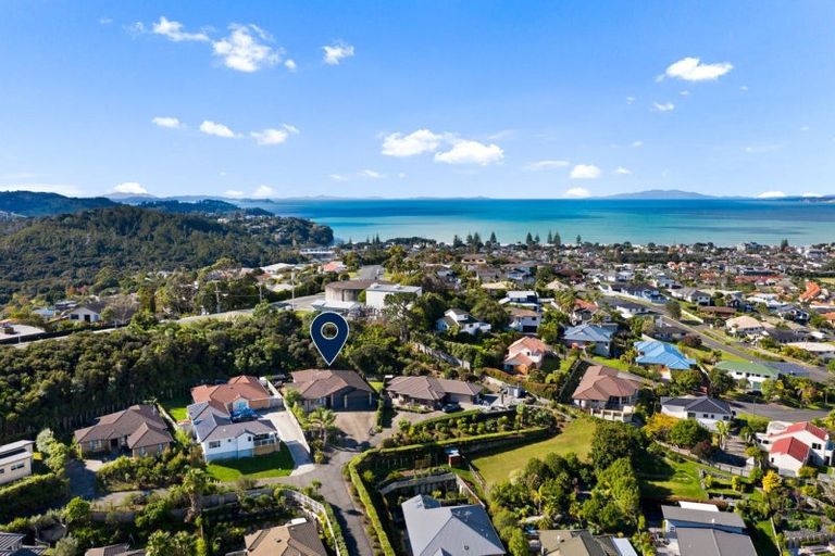 Photo of property in 23 Waldorf Crescent, Orewa, 0931