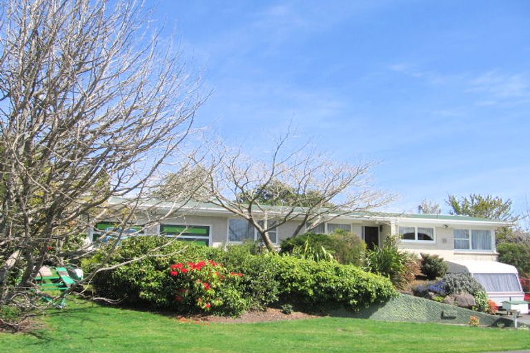 Photo of property in 12 Campbell Place, Pukehangi, Rotorua, 3015