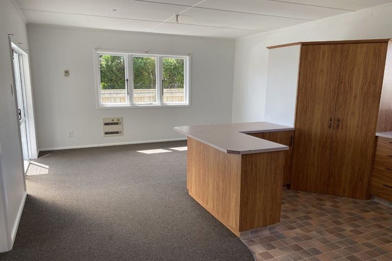 Photo of property in 73b Middle Road, Havelock North, 4130