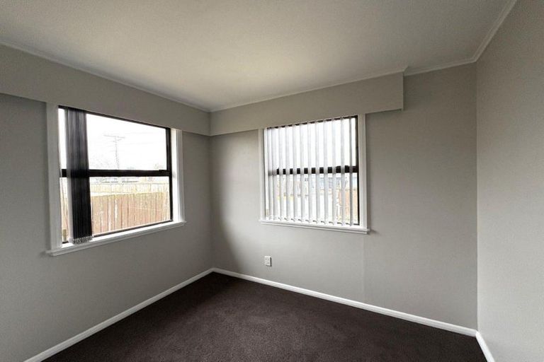 Photo of property in 1 Thornton Place, Melville, Hamilton, 3206