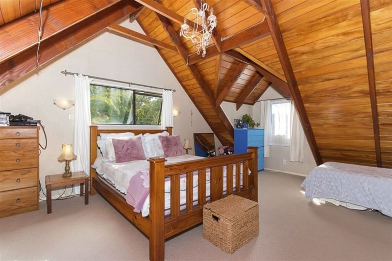 Photo of property in 154 Wellington Street, Pukekohe, 2120