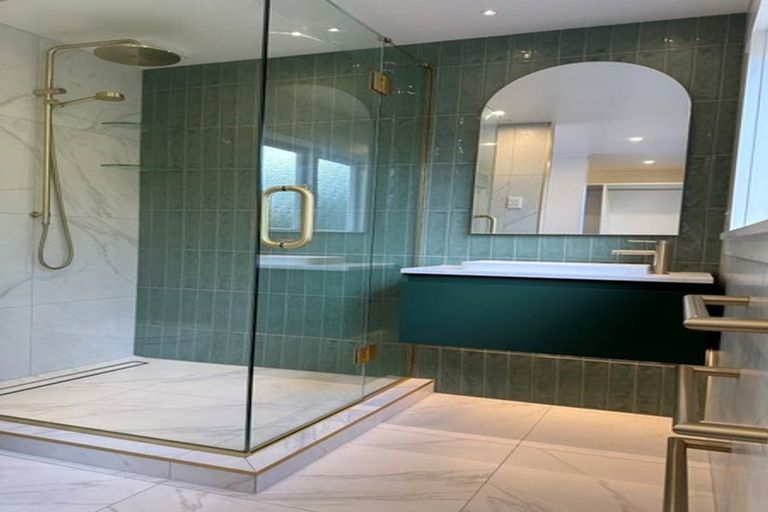 Photo of property in 2 Piako Road, Claudelands, Hamilton, 3214