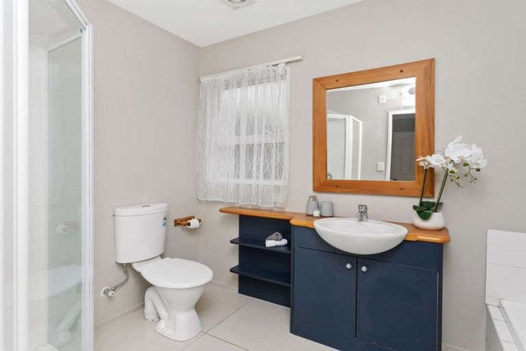 Photo of property in 56 Blue Gum Place, New Brighton, Christchurch, 8083