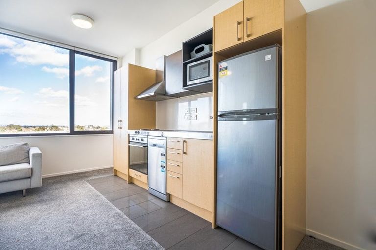 Photo of property in Twin Towers, 613/17 Putney Way, Manukau, Auckland, 2104