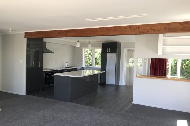 Photo of property in 3 Lancelot Road, Orewa, 0931