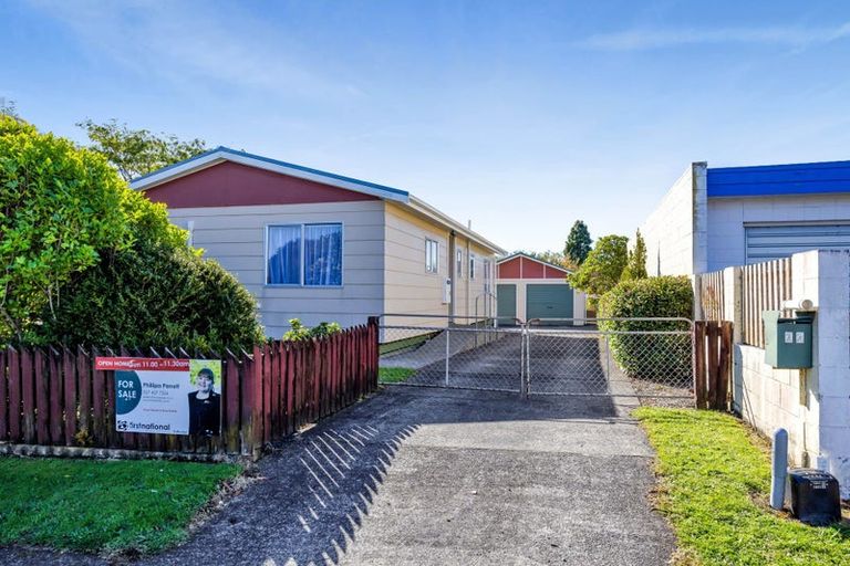Photo of property in 22 Karaka Street, Inglewood, 4330