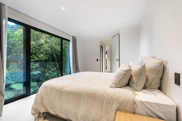 Photo of property in 14 Okoka Road, Omiha, Waiheke Island, 1081