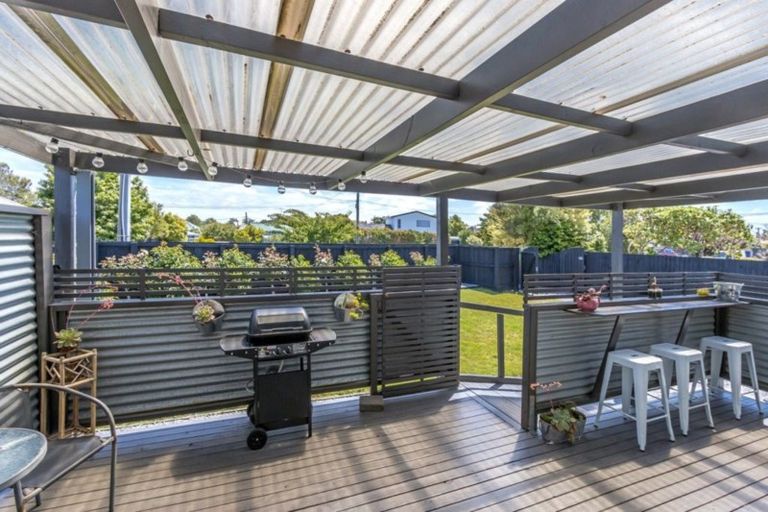 Photo of property in 48 Burwood Road, Burwood, Christchurch, 8083