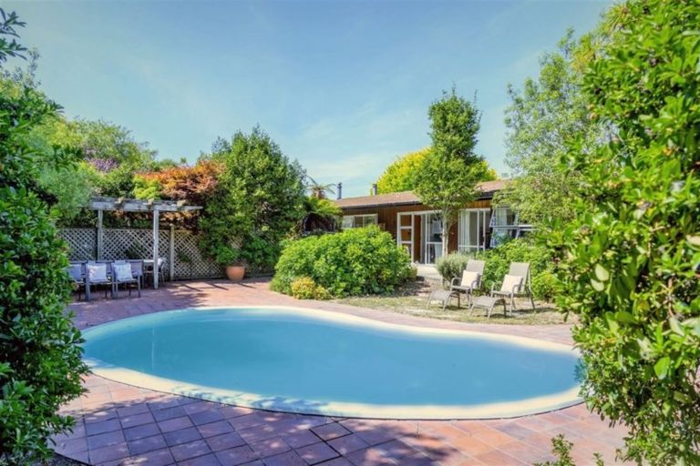 Photo of property in 18 Homebush Road, Homebush, Masterton, 5885