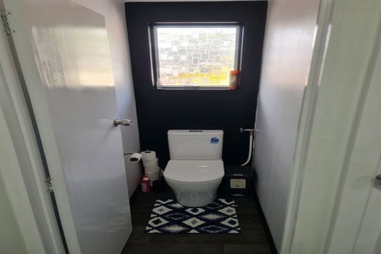 Photo of property in 94b Brois Street, Frankleigh Park, New Plymouth, 4310